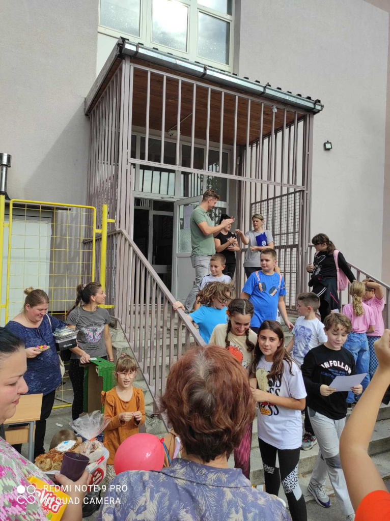 IMG-a7d35550296bc76858ab179b2f4ee9d0-V.jpg IMG-a7d35550296bc76858ab179b2f4ee9d0-V.jpg